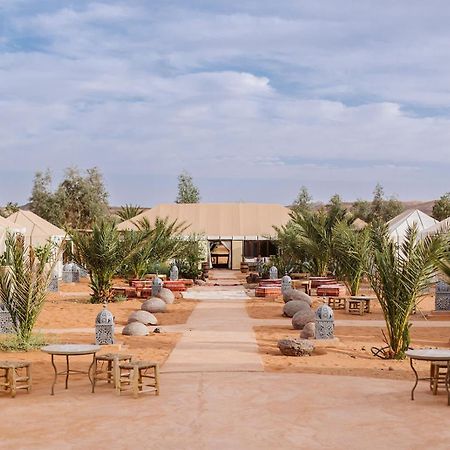 Caravanserai Luxury Desert Camp Merzouga Esterno foto