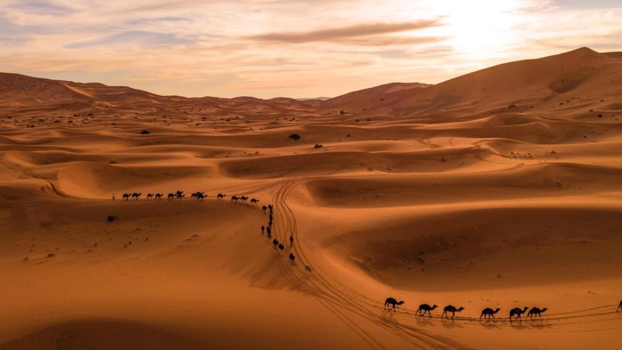 Caravanserai Luxury Desert Camp Merzouga Esterno foto